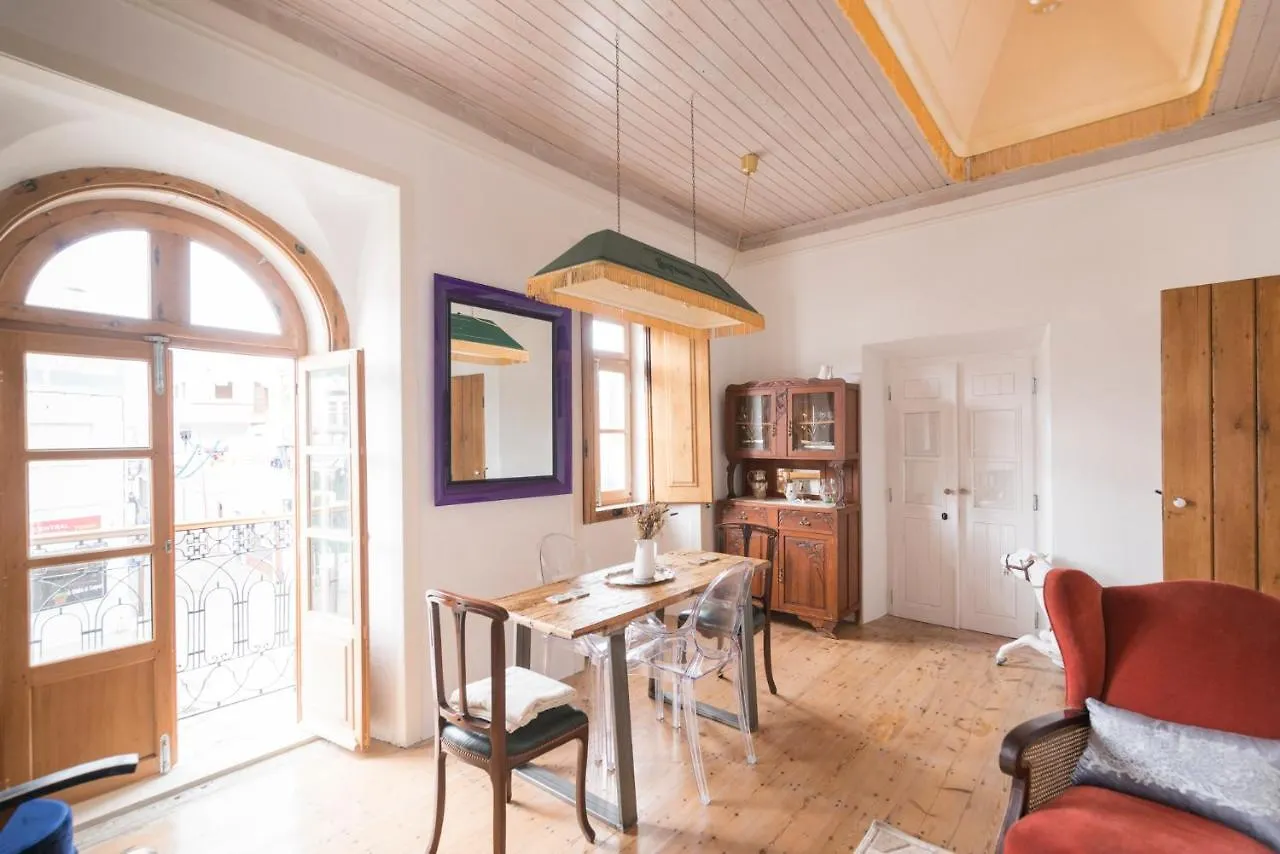Bohemian Antique Guesthouse Odeceixe 0*,  Portugal