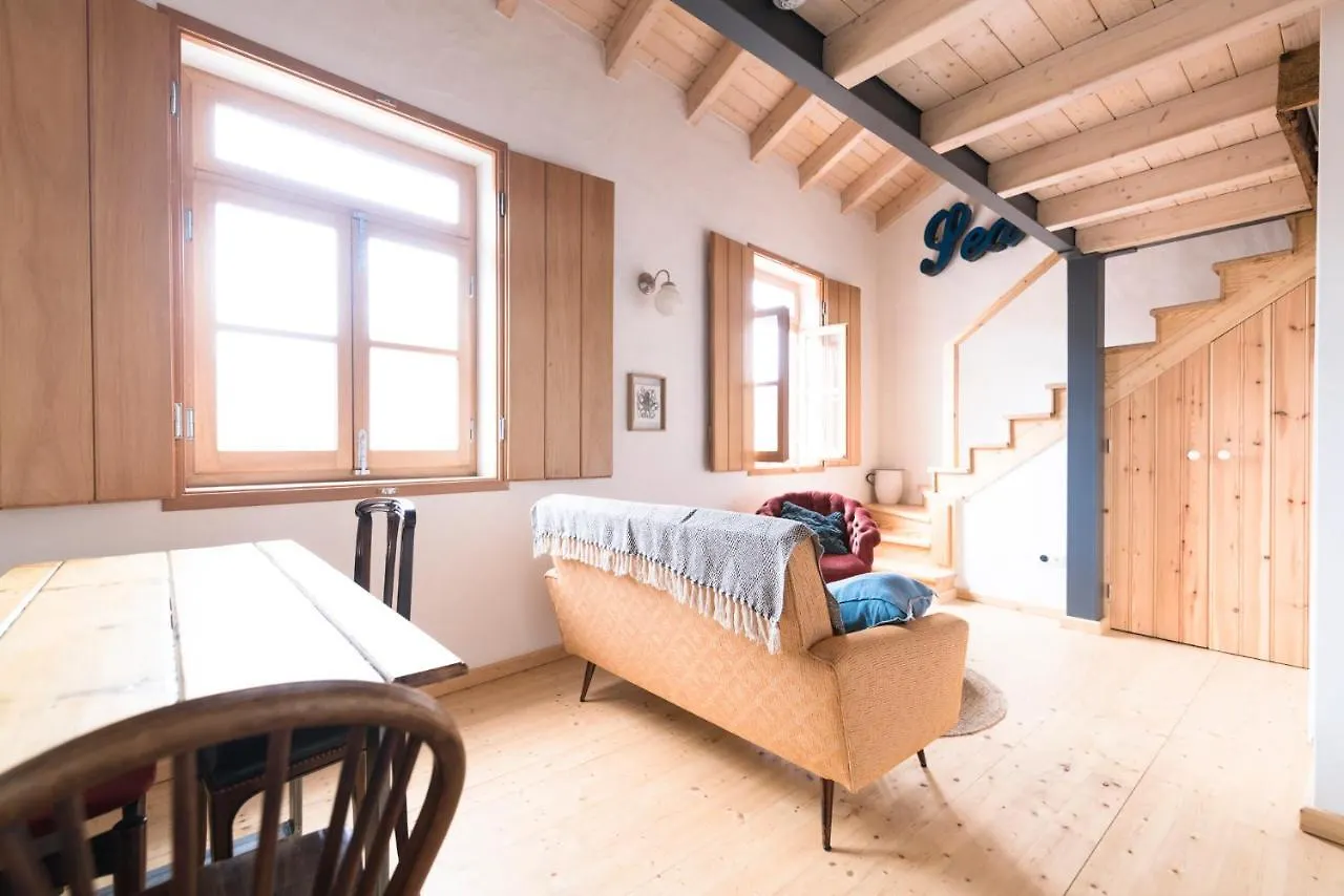 Bohemian Antique Guesthouse Odeceixe 0*,  Portugal